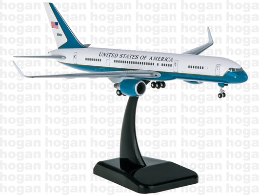 1/200 Boeing 757-200 WW US Air Force Hogan Wings HG10260GR